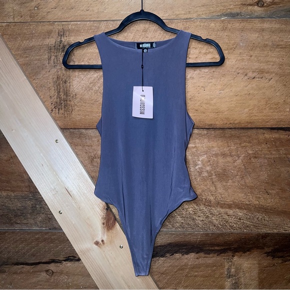 Nwt Missguided seam free racer neck bodysuit charcoal grey women’s size 4 - Picture 3 of 9